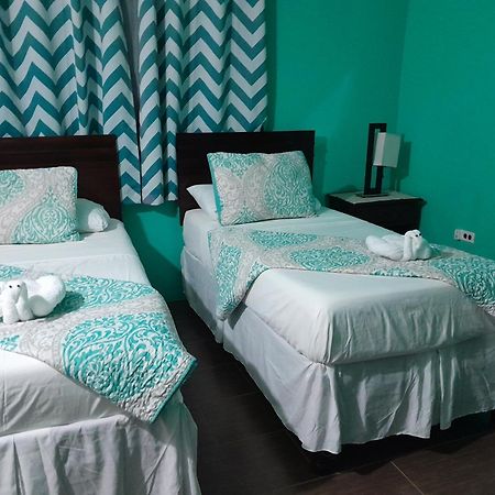 רנאוויי ביי Bailey'S Bed And Breakfast מראה חיצוני תמונה