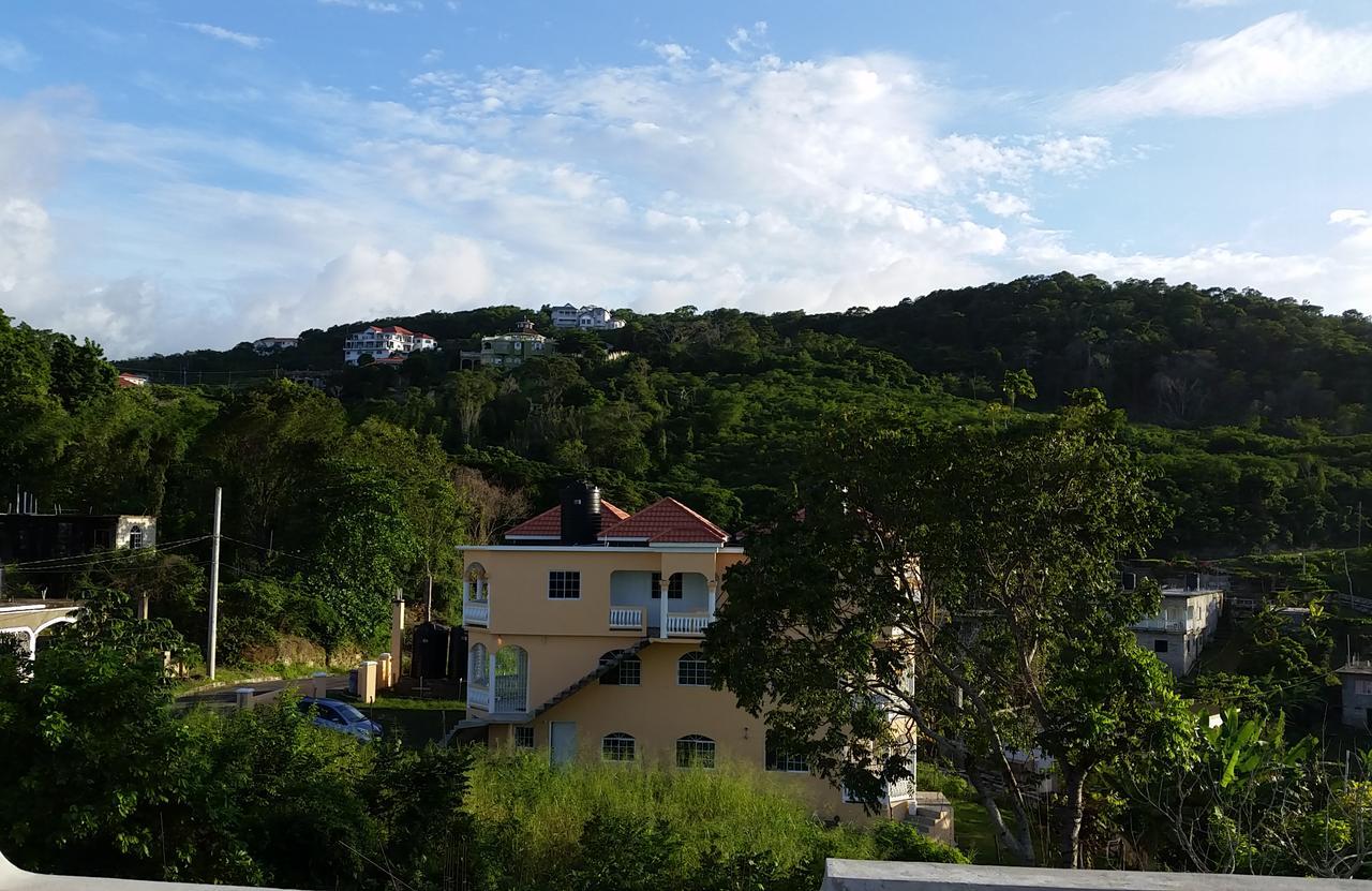 רנאוויי ביי Bailey'S Bed And Breakfast מראה חיצוני תמונה
