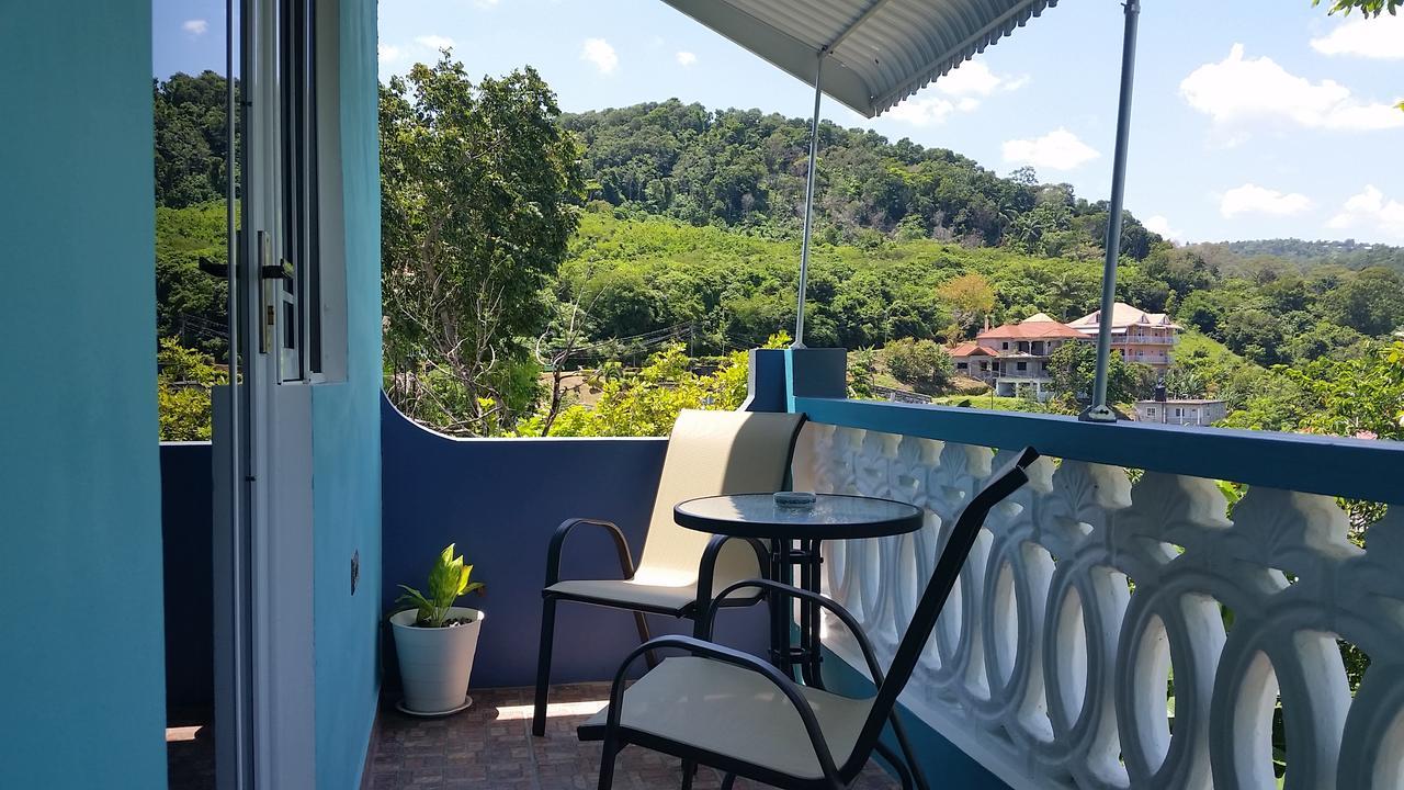 רנאוויי ביי Bailey'S Bed And Breakfast מראה חיצוני תמונה