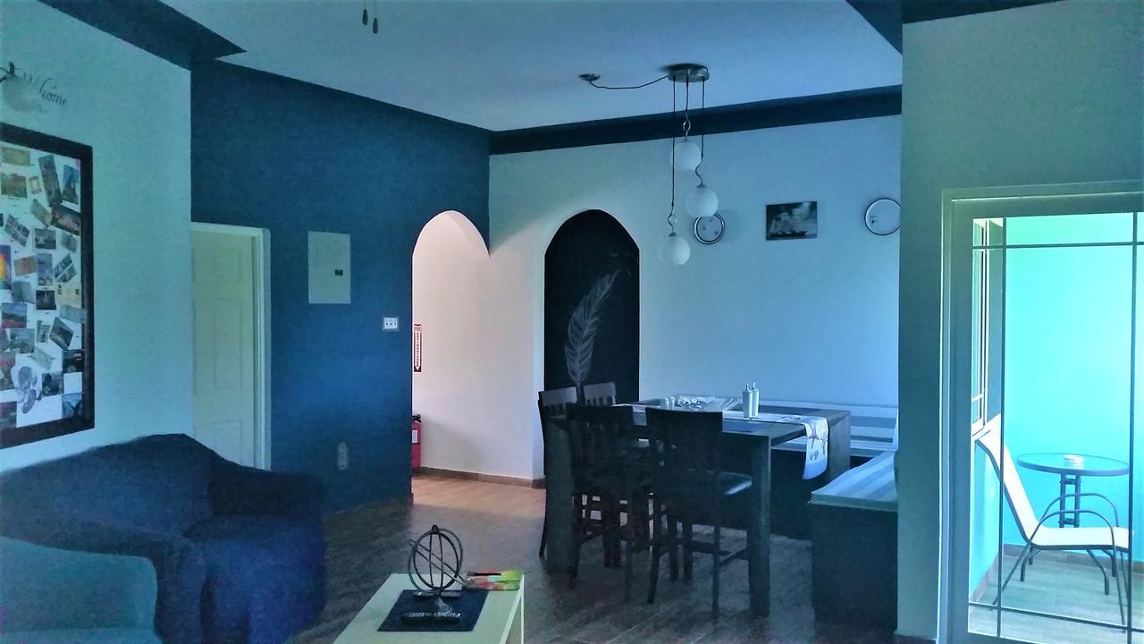 רנאוויי ביי Bailey'S Bed And Breakfast מראה חיצוני תמונה